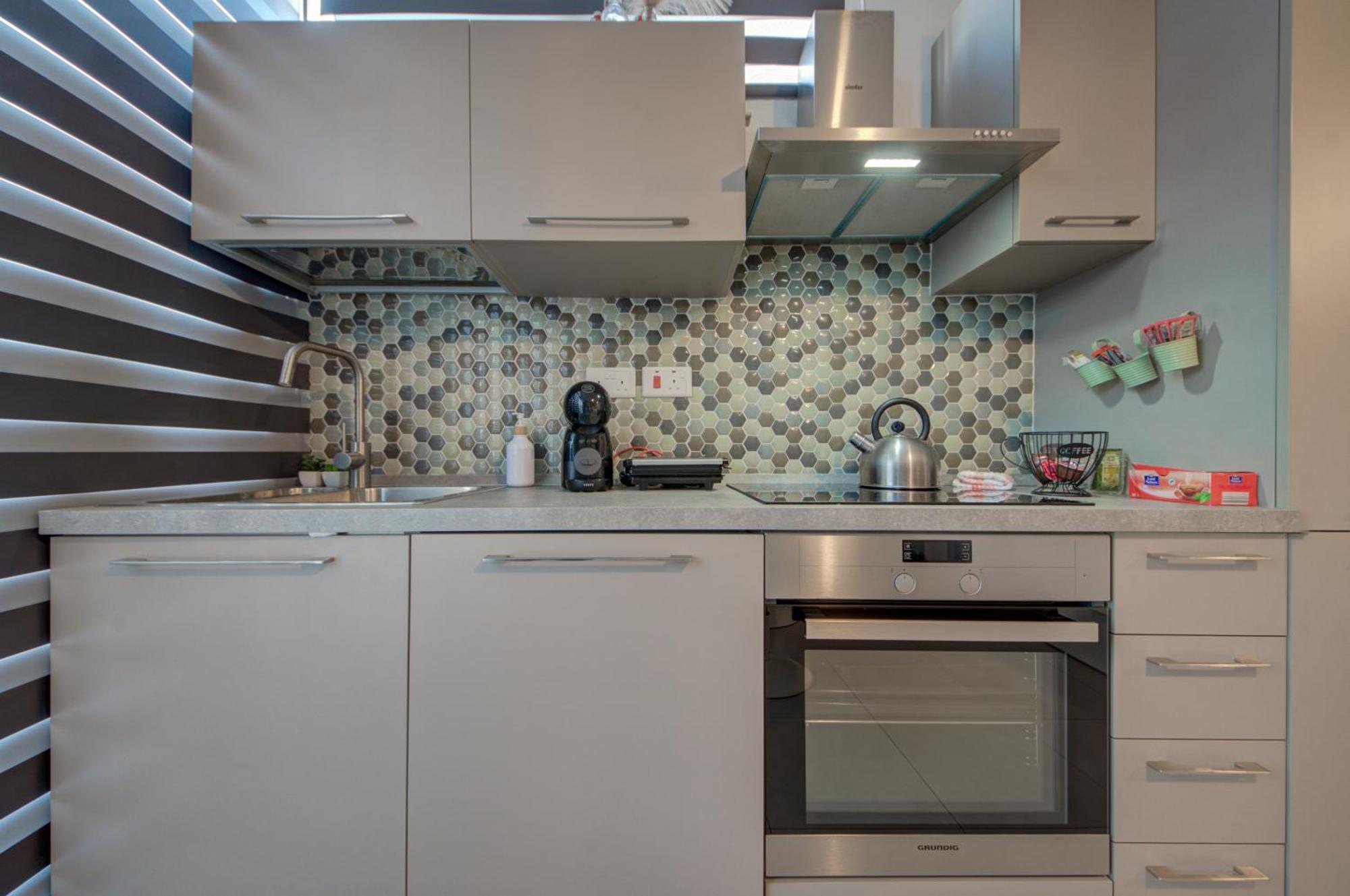 Cosy Penthouse In Hamrun - Walking Distance To Valletta Dış mekan fotoğraf